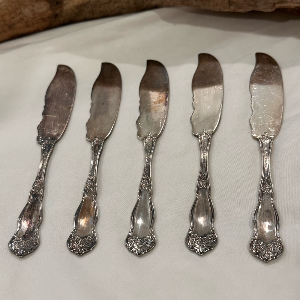 William Rogers & Son AA Butter Knife Silverplate